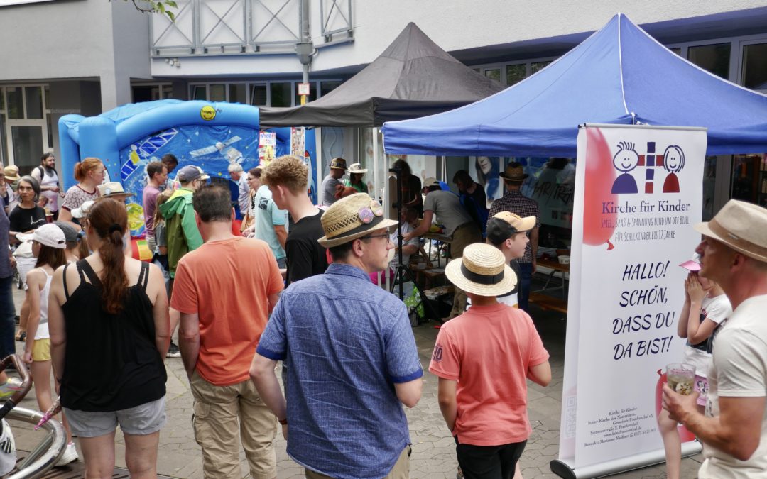 Spaß für Kinder beim Strohhutfest